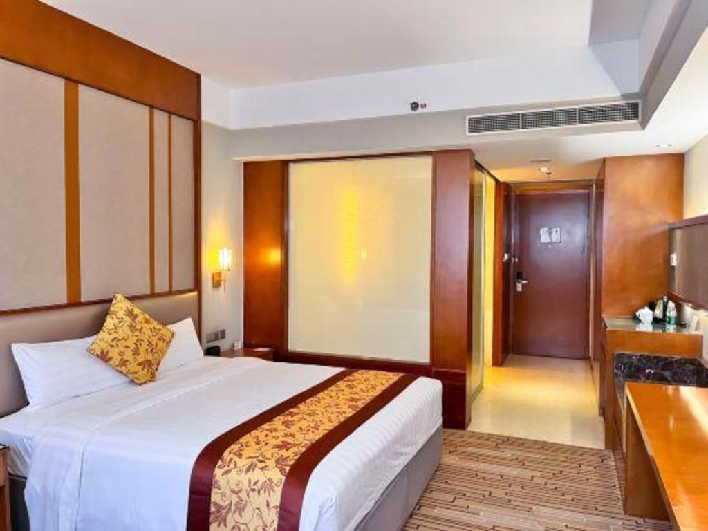 Shenyang Rayfont International Hotel Exterior foto