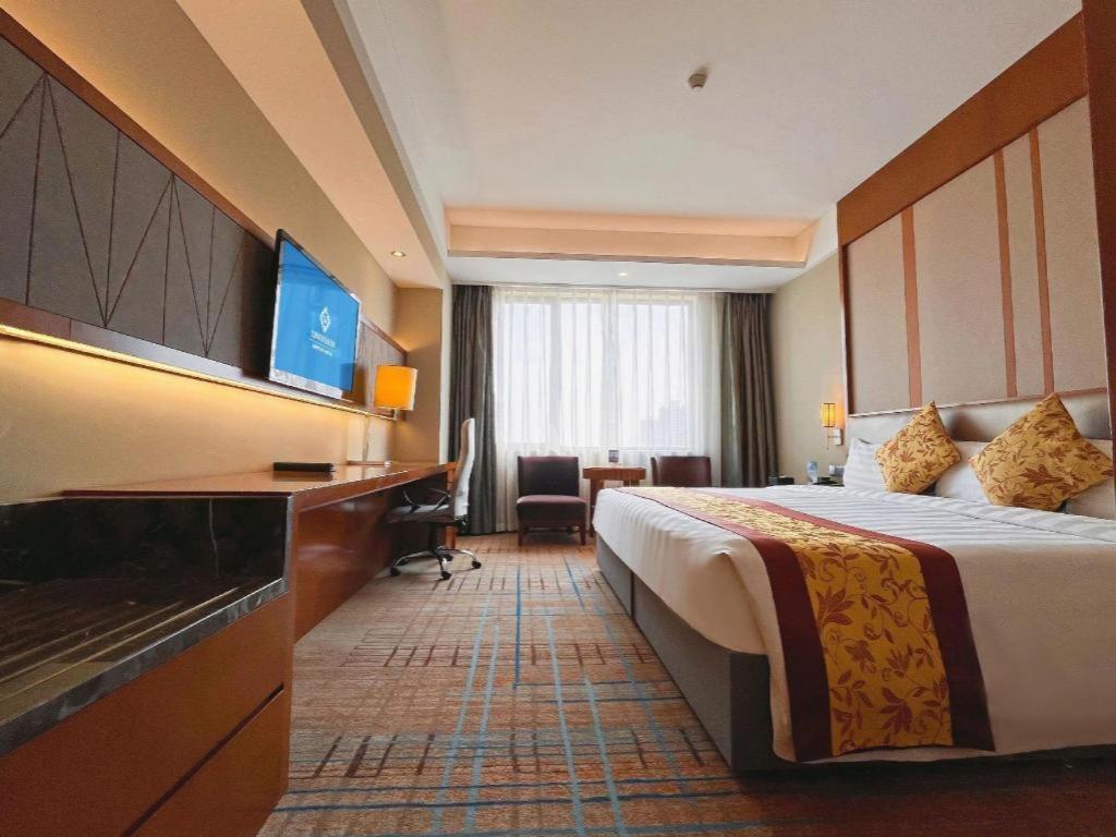 Shenyang Rayfont International Hotel Exterior foto